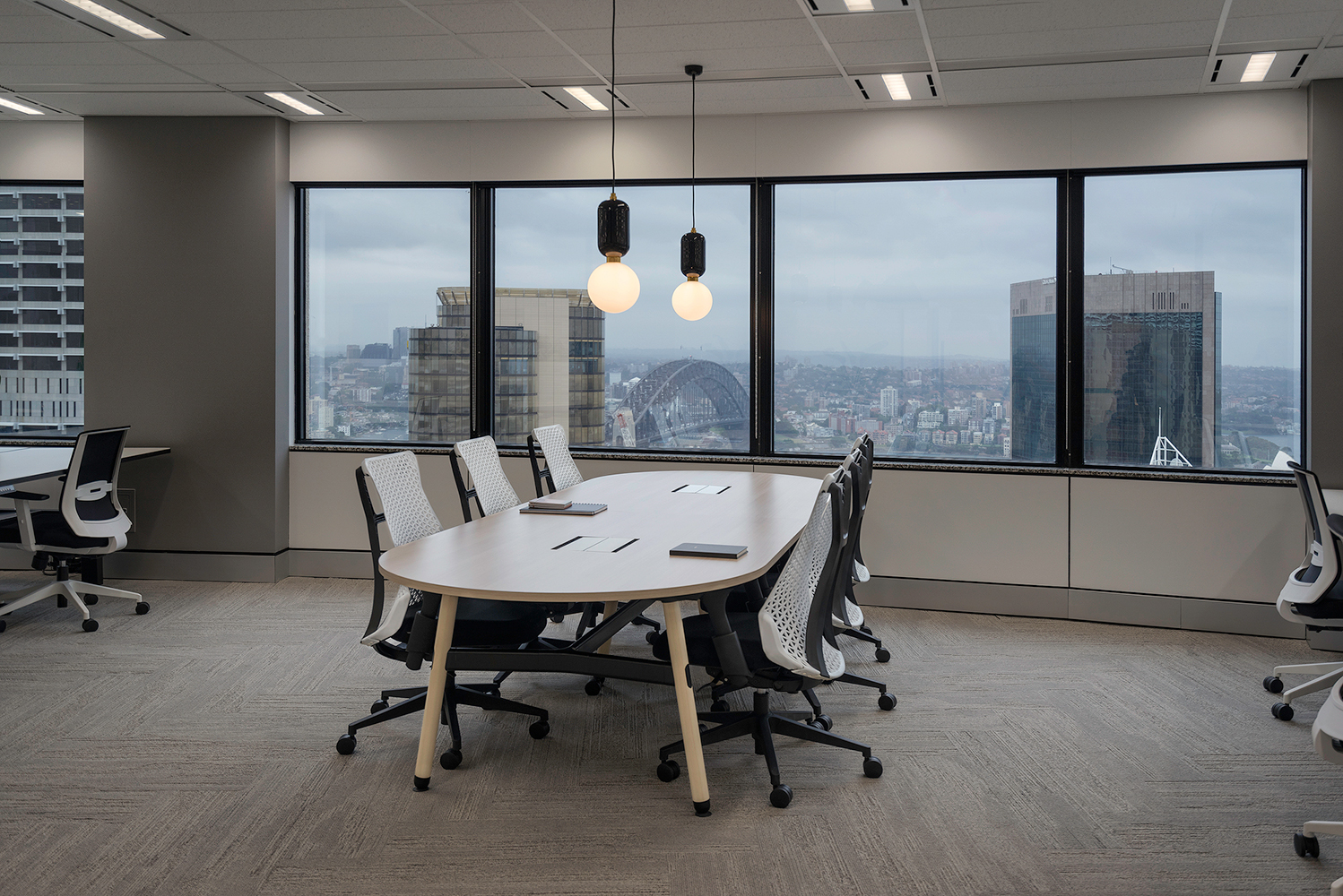 Office Space Sydney In Harry Seidler's Australia Square Building